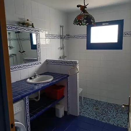 Pretty House, 3 Bedrooms, *